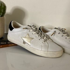 Vintage Havana Star Sneakers, Black, White, & Gold, Women's 8